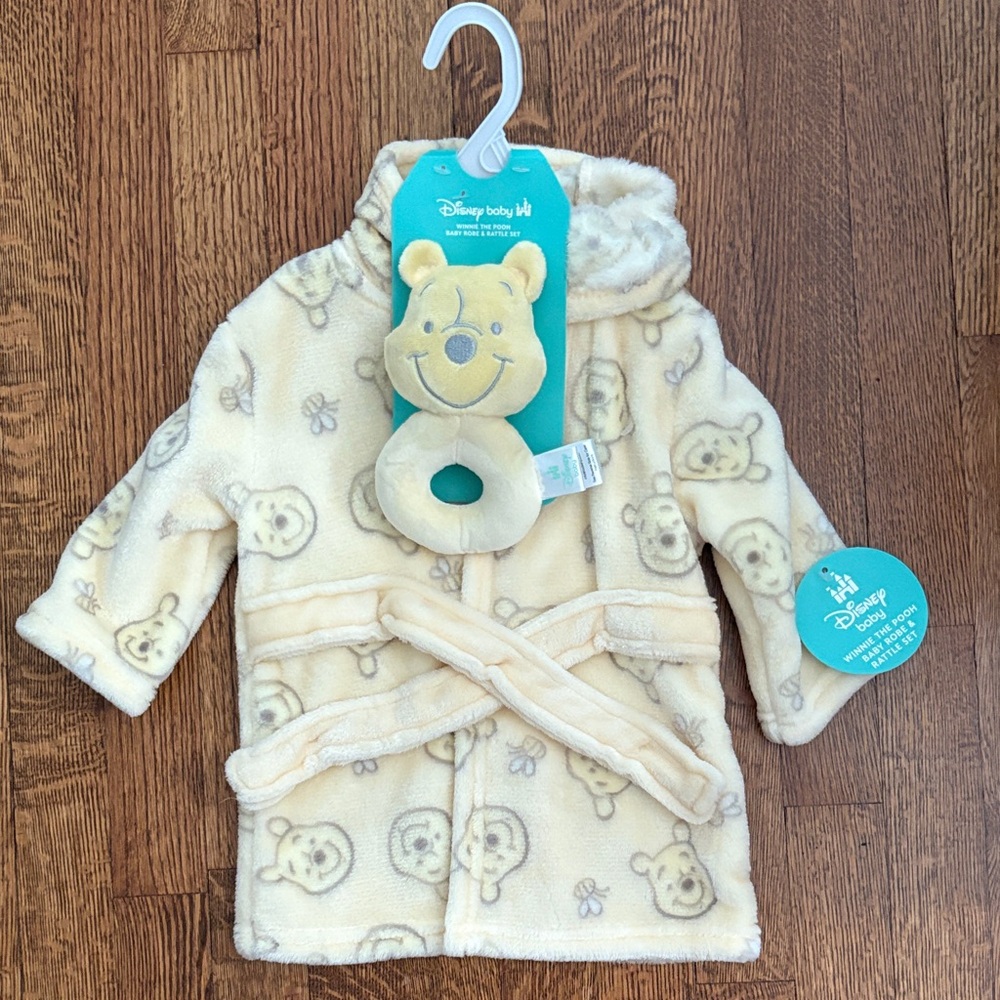 Disney Baby Robe & Rattle with Winnie the Pooh Design